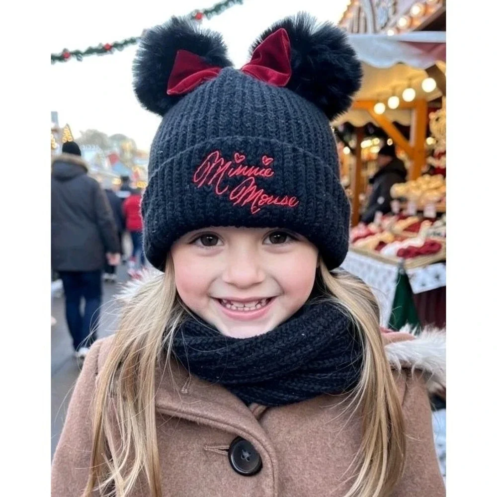 Disney Minnie Mouse Beanie Winter‎ Hat Unisex Bow Ear Cute Black NWT Cozy Warm